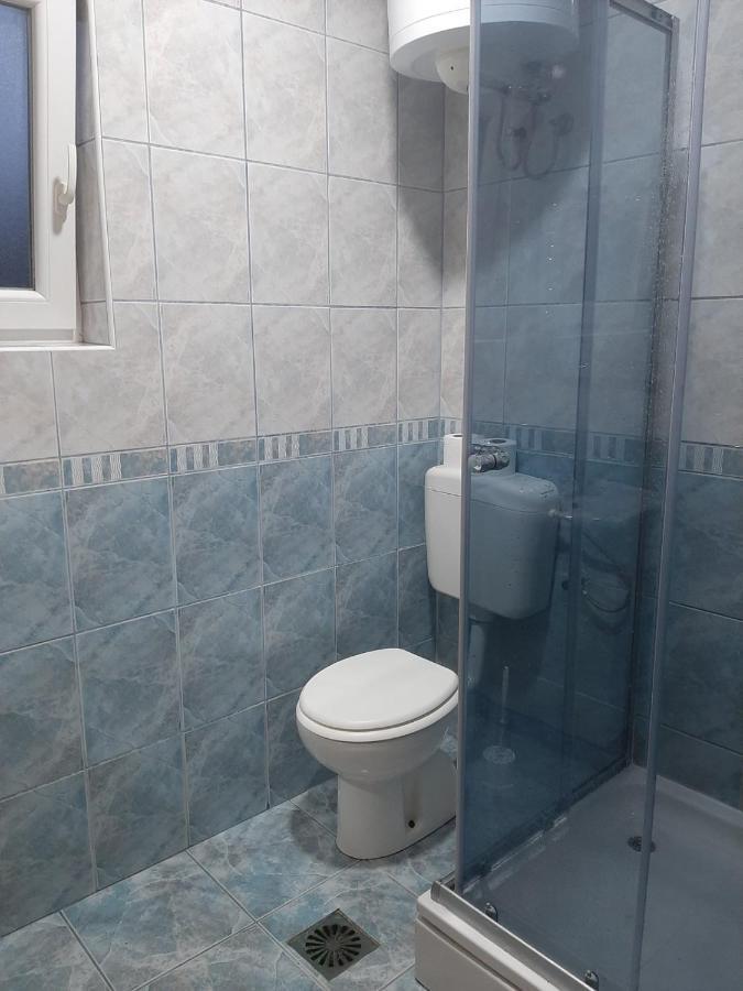 Apartmani Bulajic Krk Town Exterior foto